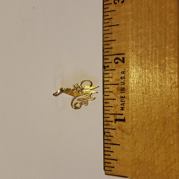 14k Gold #1 Wife Charm Pendant - Picture 3 of 5